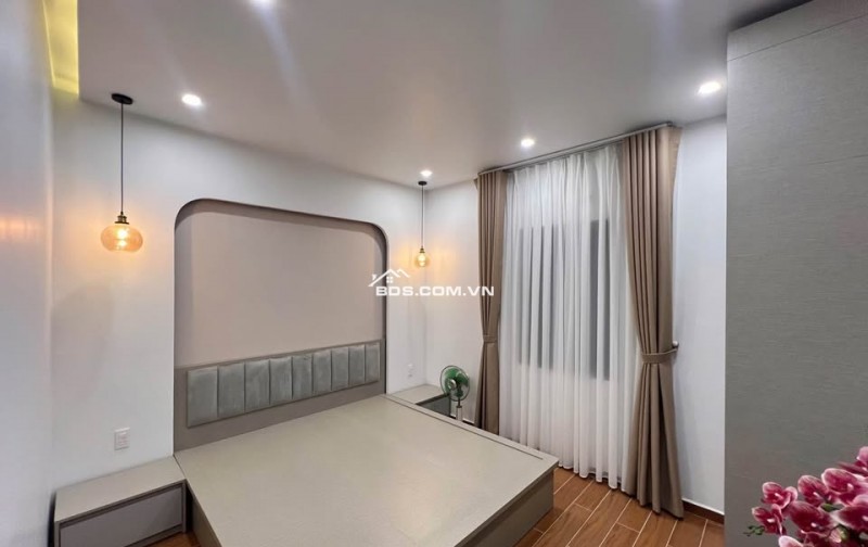 NGUYÊN HỒNG - VŨ NGỌC PHAN - LÁNG HẠ: Nhà mới 5tầng, THANG MÁY, Ngõ thông, Ở sướng, Chỉ 8,282 tỷ